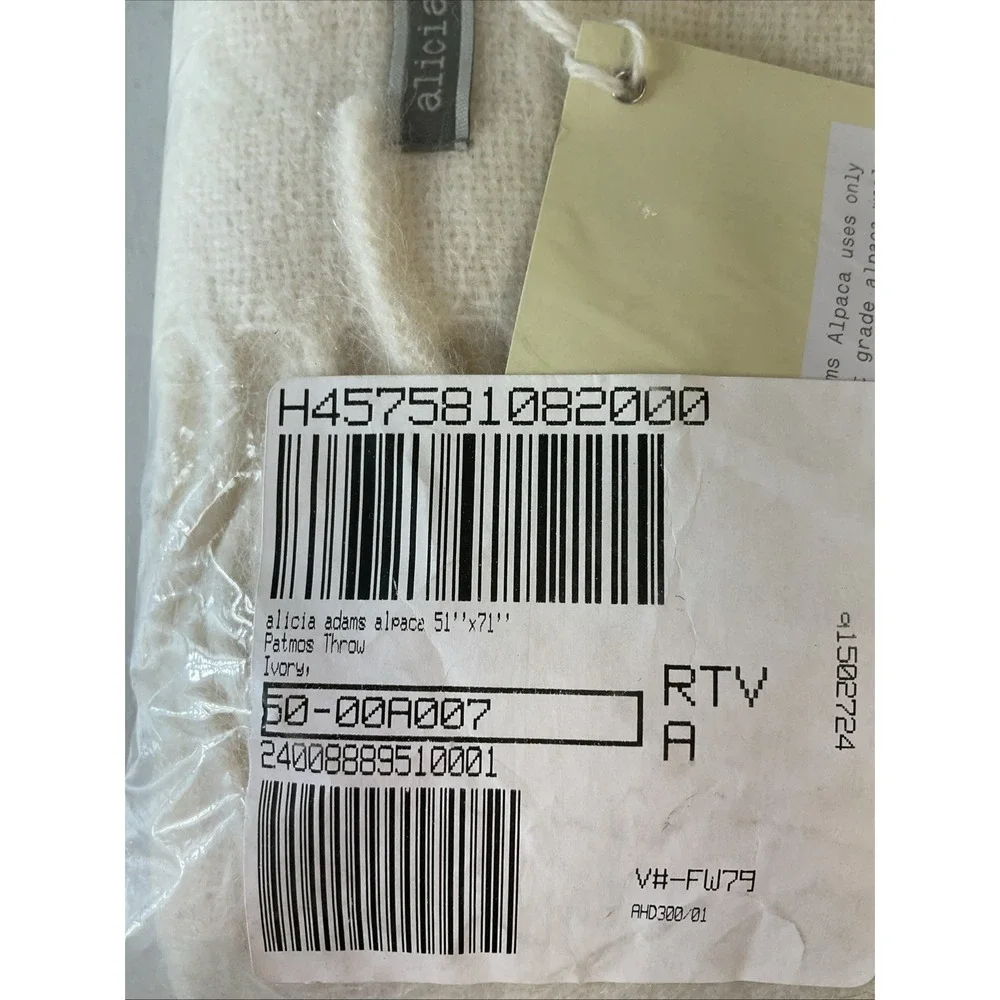 NEW Alicia Adams Alpaca Throw‎ Color Ivory 51